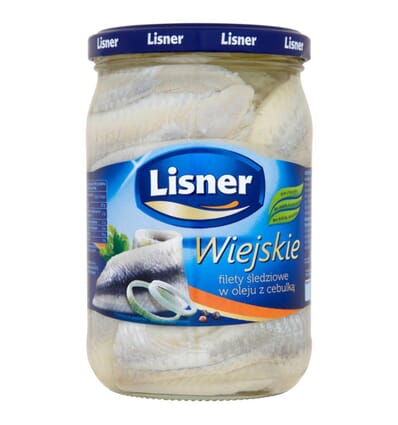 Herring / Wiejskie herring fillets in oil with onion Lisner